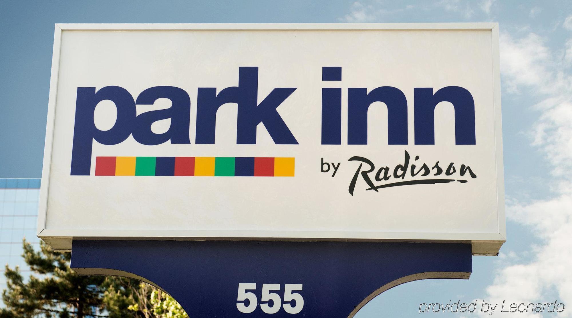 Park Inn By Radisson Toronto-Markham Exterior foto